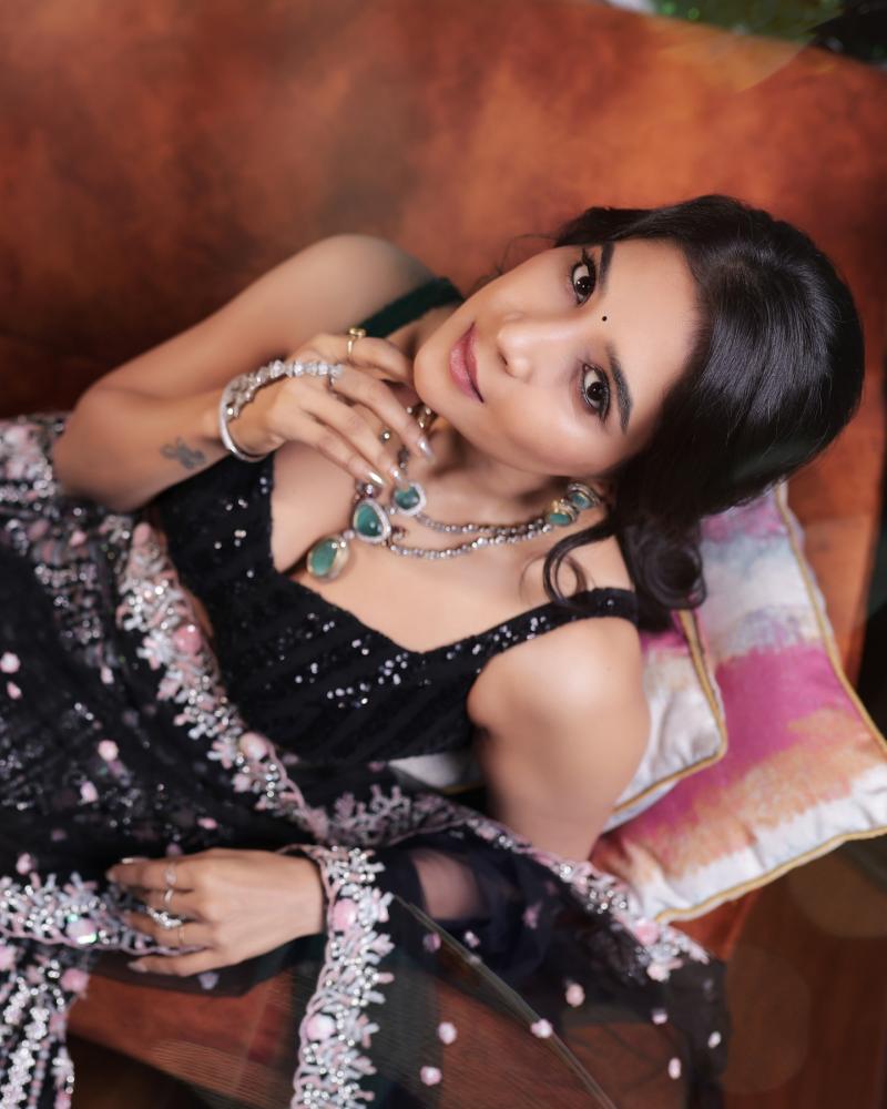 sakshi-agarwal-hot-photos